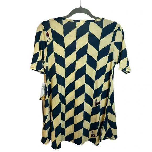 Nwt Lularoe Disney The Nightmare Before Christmas Perfect Tee - Picture 2 of 5